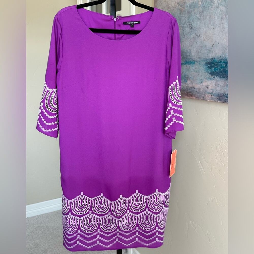 Gianni Bini Purple Shift Dress with White Embroidered Details Women’s Medium NWT